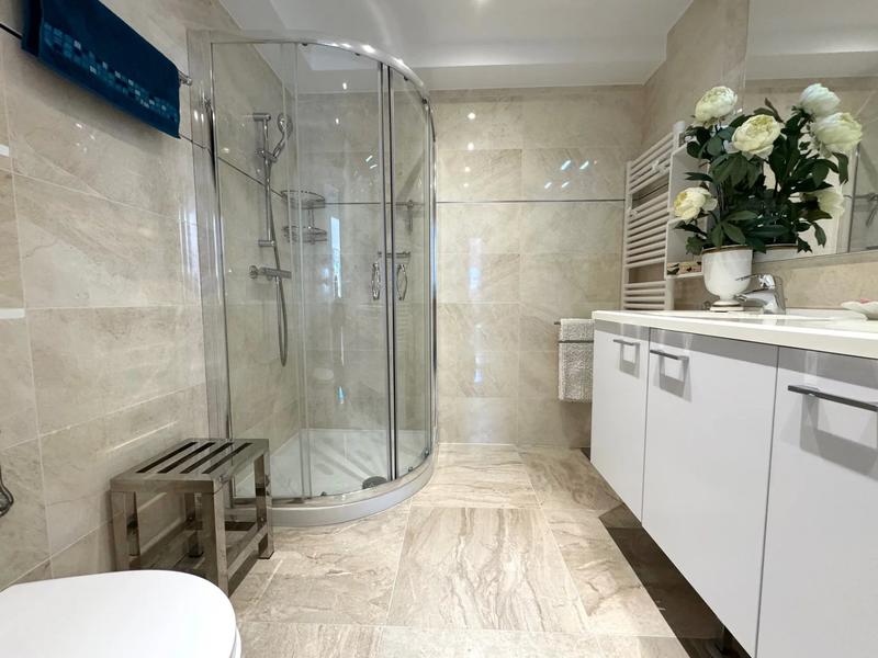 Appartement - 103 m² - 4 pièces