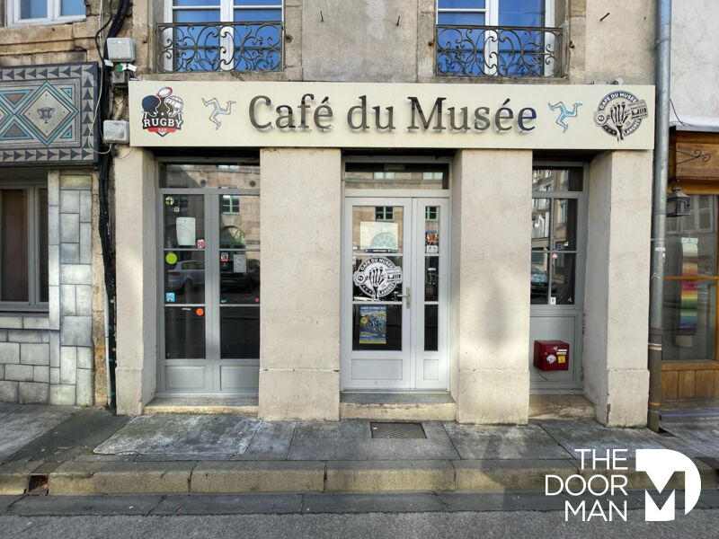 Appartement - 110 m² - 4 pièces