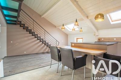 Loft - 165 m² - 6 pièces