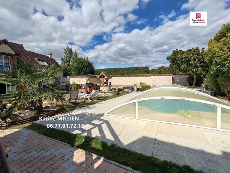 Maison - 170 m² - 8 pièces