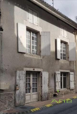 Maison - 140 m² - 7 pièces