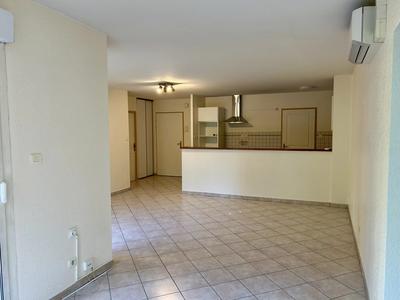 Appartement - 83 m² - 3 pièces