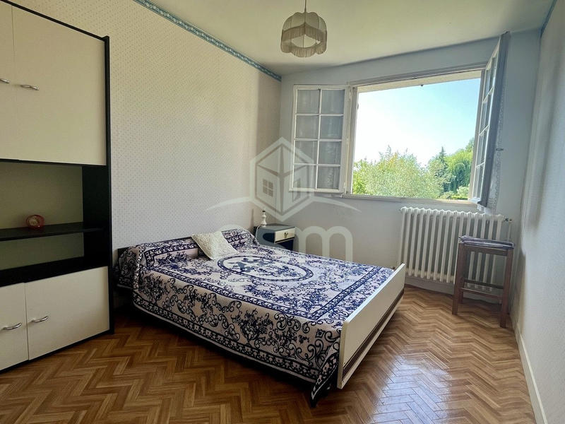 Maison - 146 m² - 6 pièces