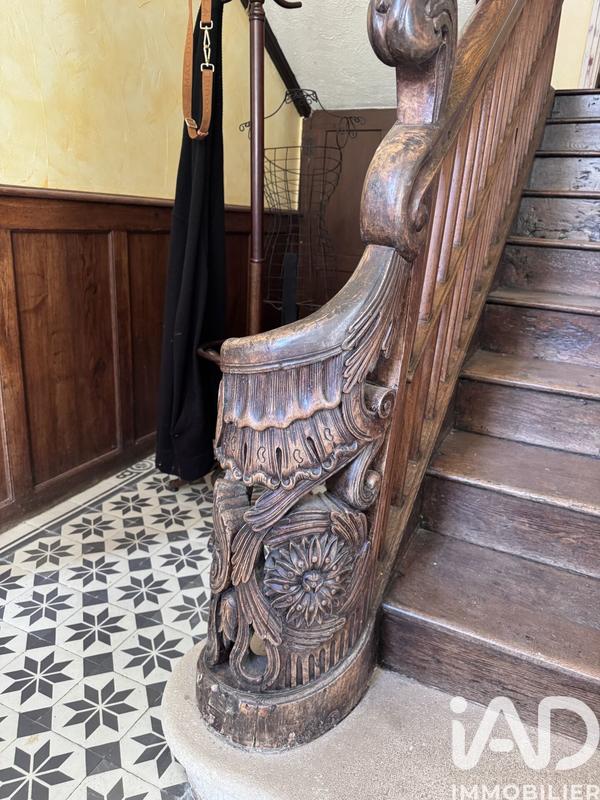 Maison - 283 m² - 7 pièces