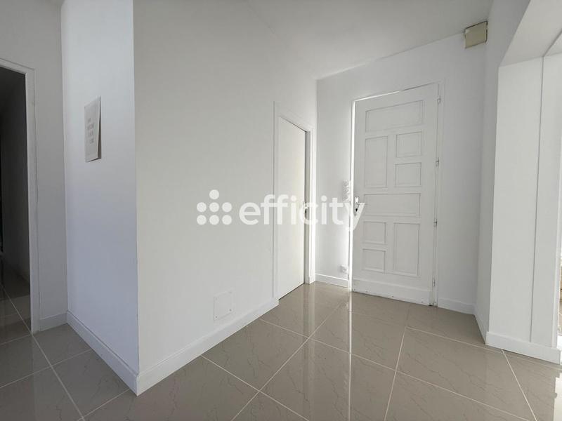 Maison - 134 m² - 6 pièces