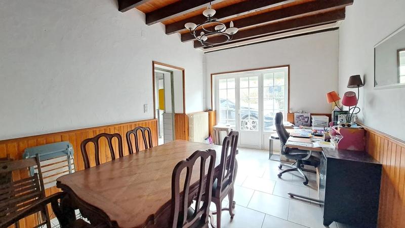 Demeure - 175 m² - 6 pièces