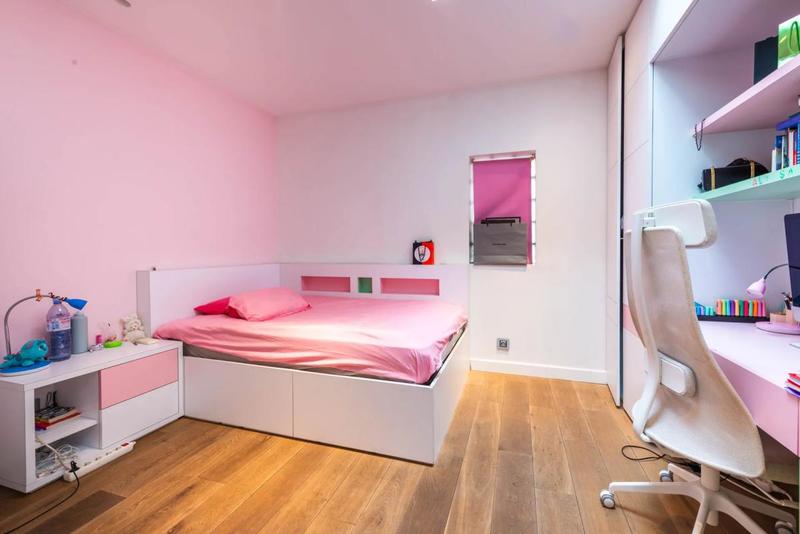 Maison - 180 m² - 6 pièces