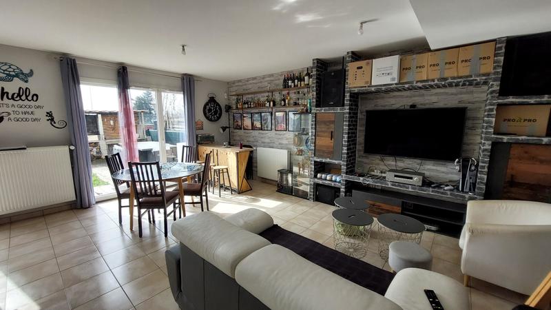 Maison jumelée - 91 m² - 4 pièces