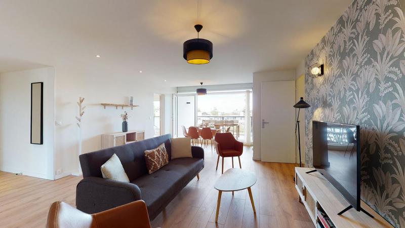 Appartement - 153 m² - 7 pièces