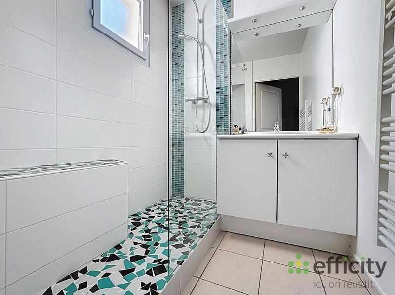 Appartement - 78 m² - 4 pièces