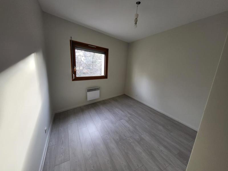 Appartement - 100 m² - 4 pièces