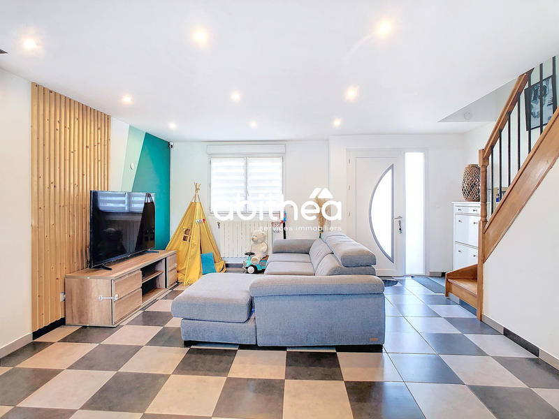 Maison - 117 m² - 6 pièces