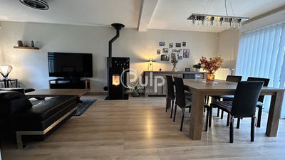 Maison - 92 m² - 6 pièces