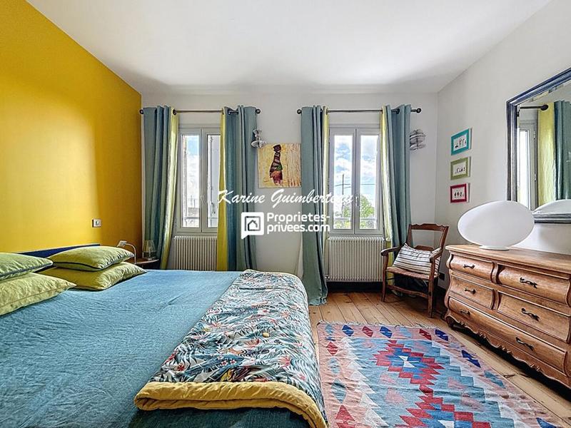 Maison - 321 m² - 8 pièces