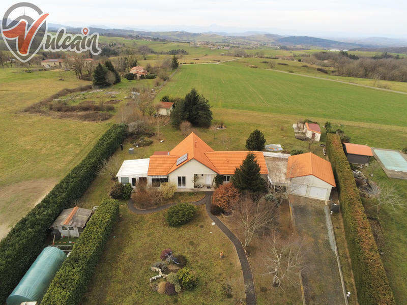 Maison - 135 m² - 4 pièces