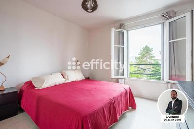 Appartement - 79 m² - 4 pièces