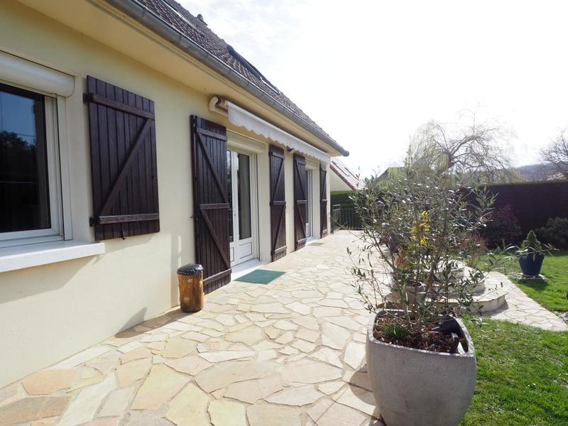 Pavillon - 130 m² - 6 pièces