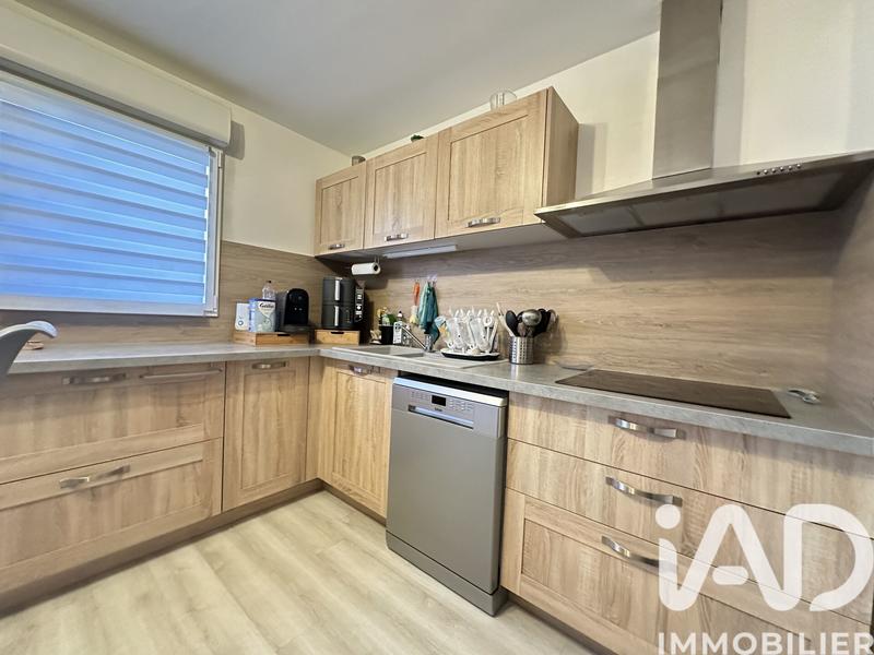 Maison - 94 m² - 5 pièces