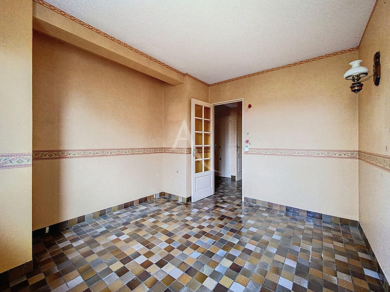 Appartement - 91 m² - 4 pièces