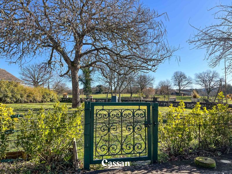 Maison - 290 m² - 14 pièces