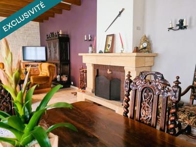 Maison - 211 m² - 8 pièces