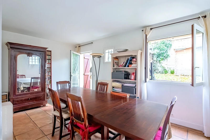 Maison - 147 m² - 7 pièces