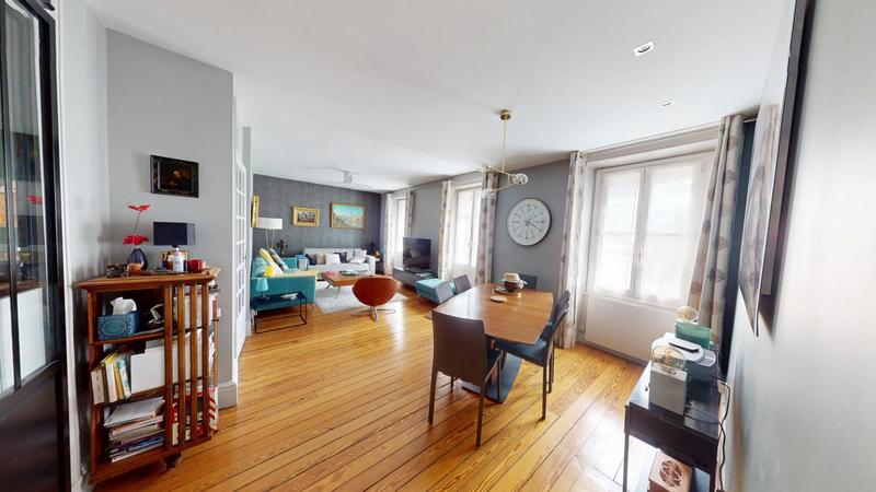 Appartement - 85 m² - 3 pièces