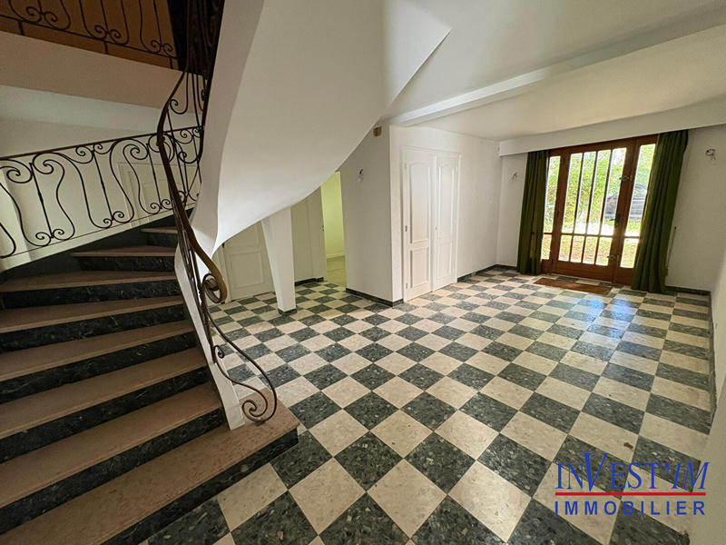 Maison - 155 m² - 6 pièces