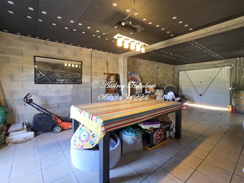 Maison - 98 m² - 4 pièces