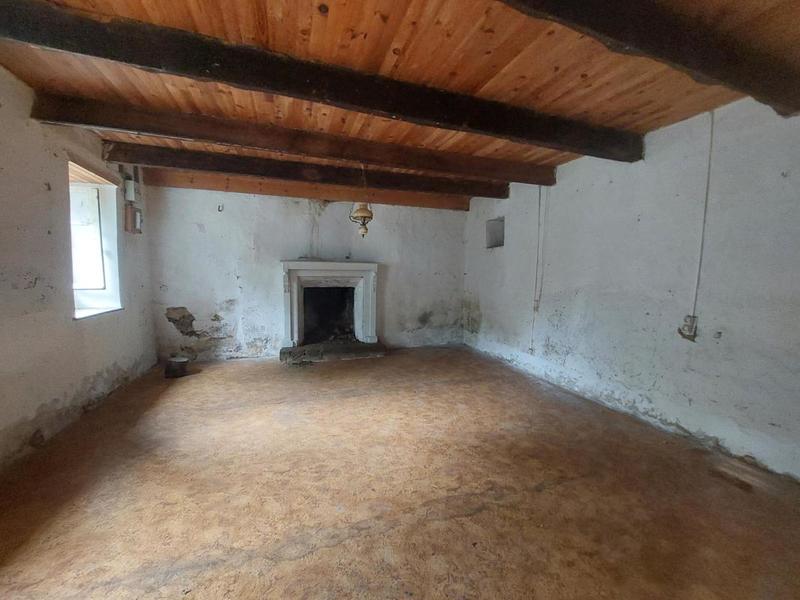 Maison en pierre - 100 m² - 4 pièces