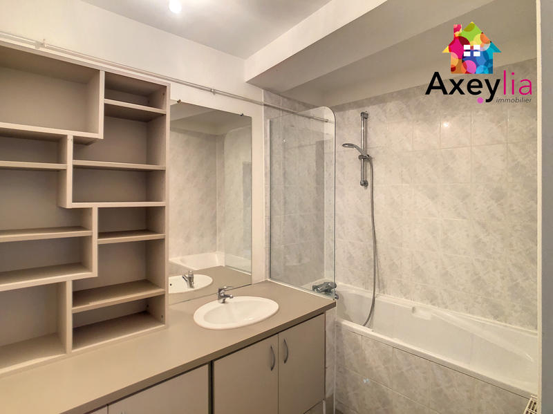 Appartement - 70 m² - 2 pièces