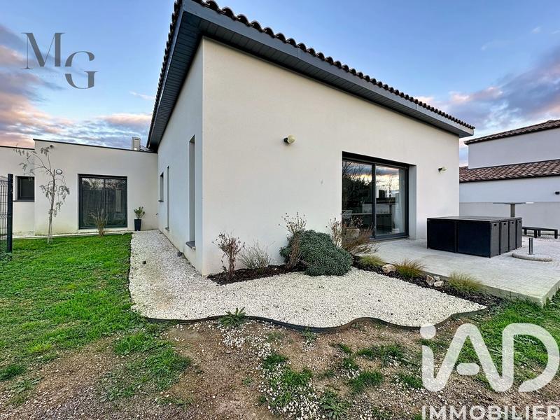 Maison - 108 m² - 4 pièces