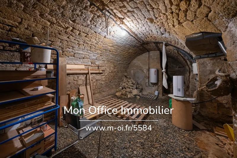 Maison de village - 95 m² - 4 pièces