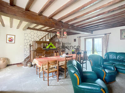 Propriété - 141 m² - 6 pièces