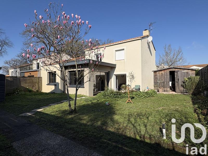 Maison - 122 m² - 5 pièces