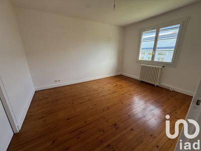 Maison - 93 m² - 5 pièces