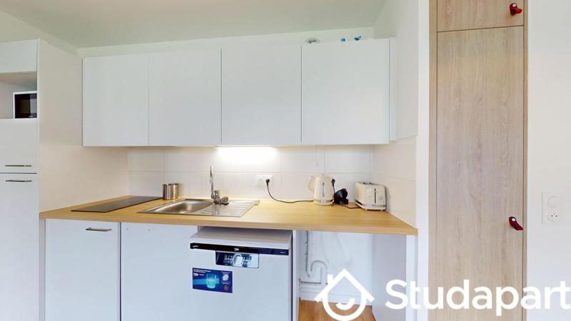 Chambre - 55 m² - 1 pièce