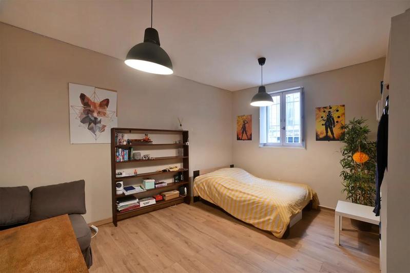 Maison - 187 m² - 7 pièces