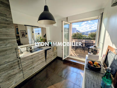 Appartement - 103 m² - 4 pièces