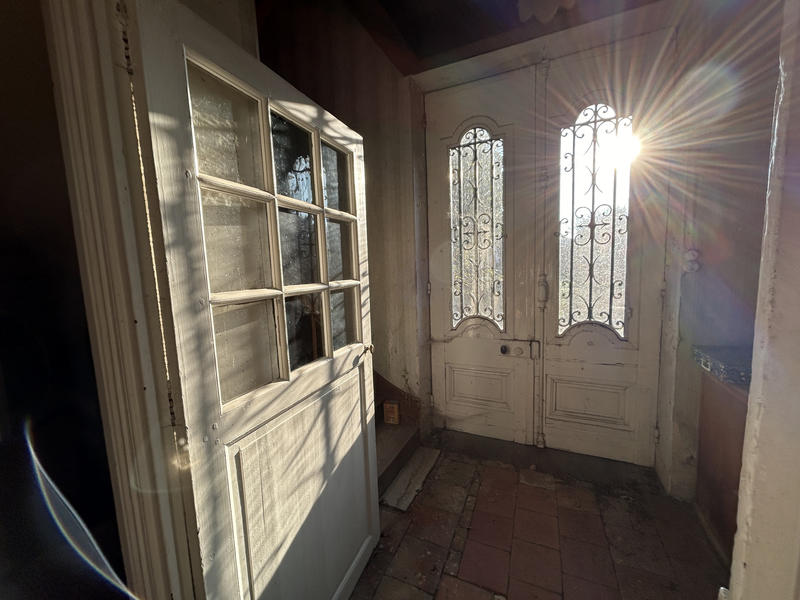 Maison - 251 m² - 10 pièces