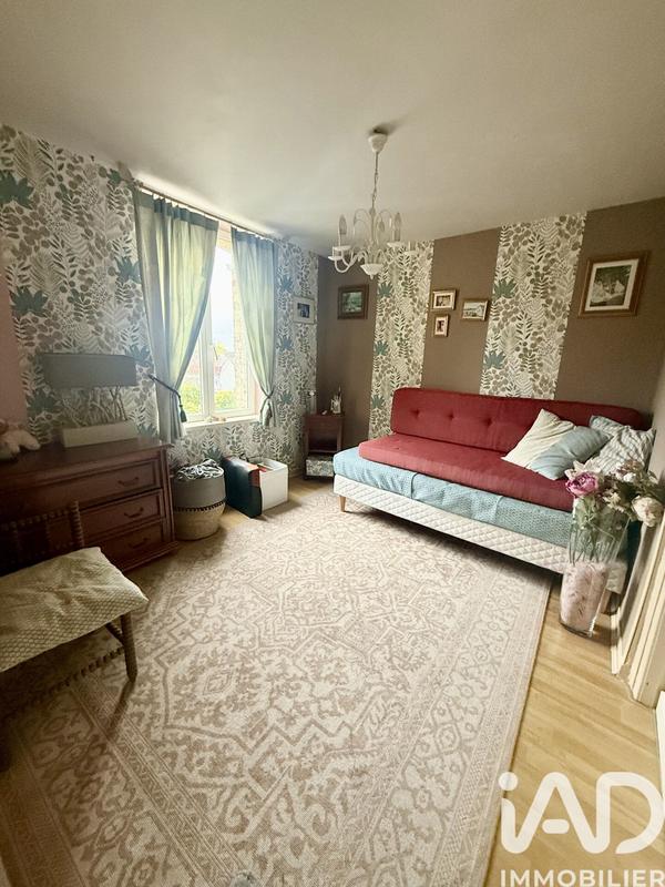 Maison - 96 m² - 6 pièces