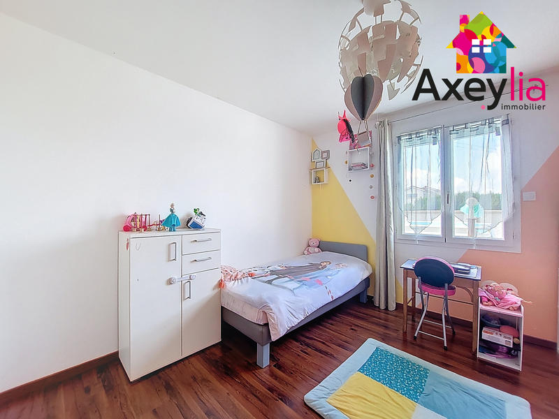 Maison - 102 m² - 6 pièces