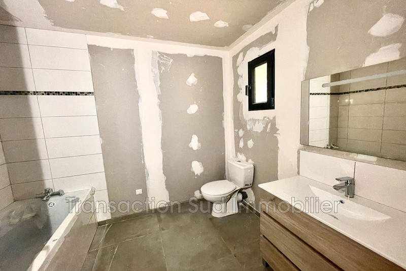 Maison contemporaine - 114 m² - 5 pièces