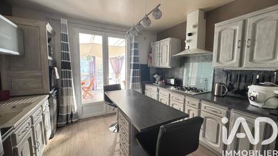 Maison - 112 m² - 5 pièces