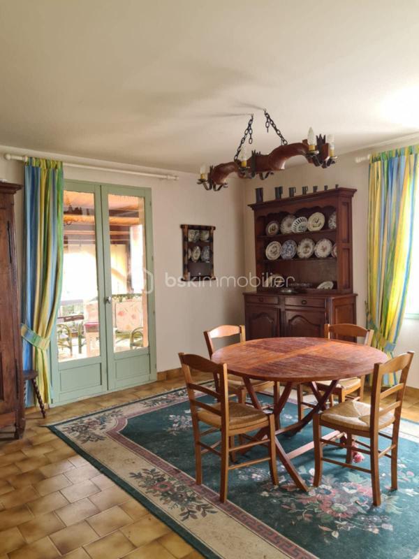 Maison - 146 m² - 5 pièces