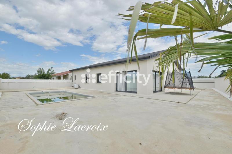 Villa - 130 m² - 4 pièces