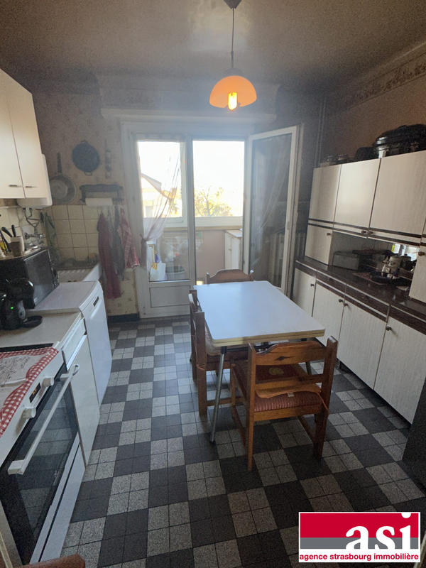 Appartement - 95 m² - 5 pièces