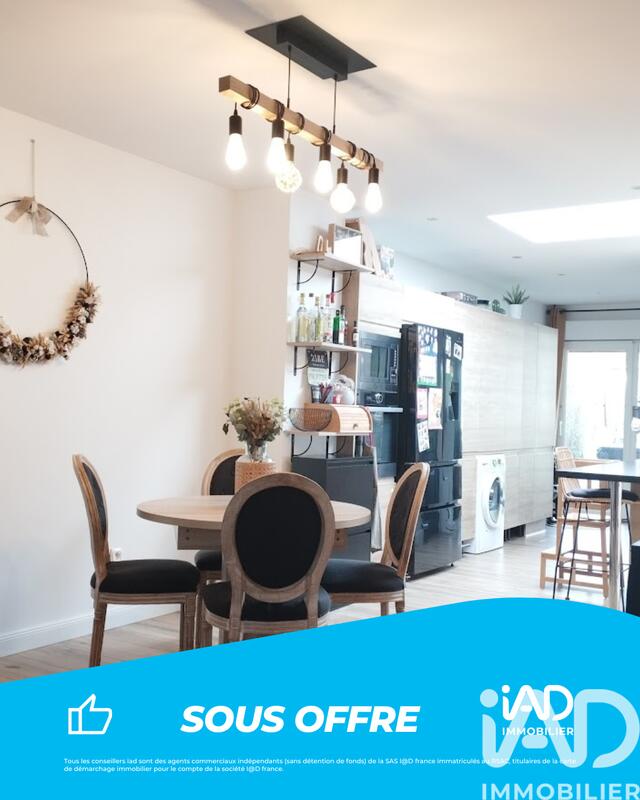 Maison - 88 m² - 3 pièces