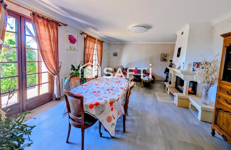 Maison - 143 m² - 5 pièces