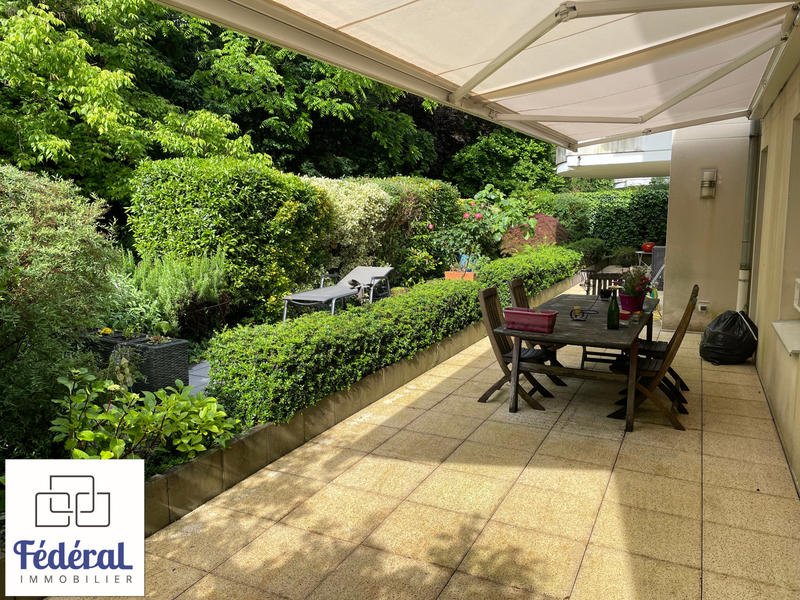 Appartement - 217 m² - 5 pièces